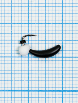 Мормышка Банан Drops белый  ( Banana) 0,39/4, чёрный