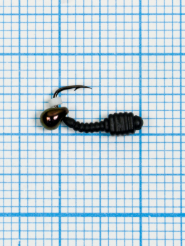 Мормышка Личинка Куб Drops БЕНЗИН ( Larva Cube) 0,39  /4, чёрный